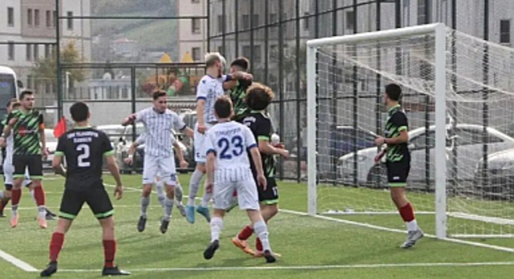 SAL play-off liginde heyecan dorukta