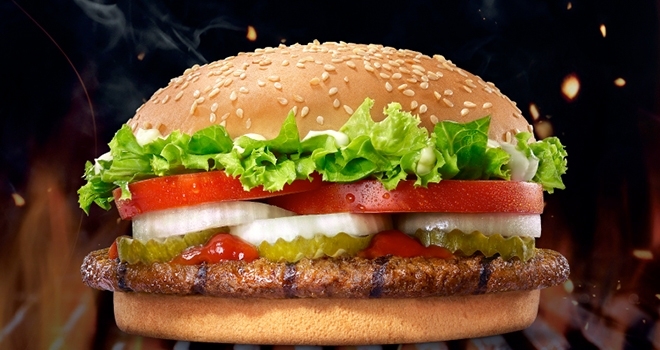Burger King Efsanesi Whopper Lezzette Sınırları Aşıyor