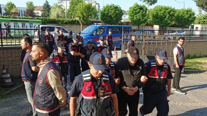 Bakan Gürlek açıklamıştı: 20 yıllık faili meçhulün zanlıları adliyede