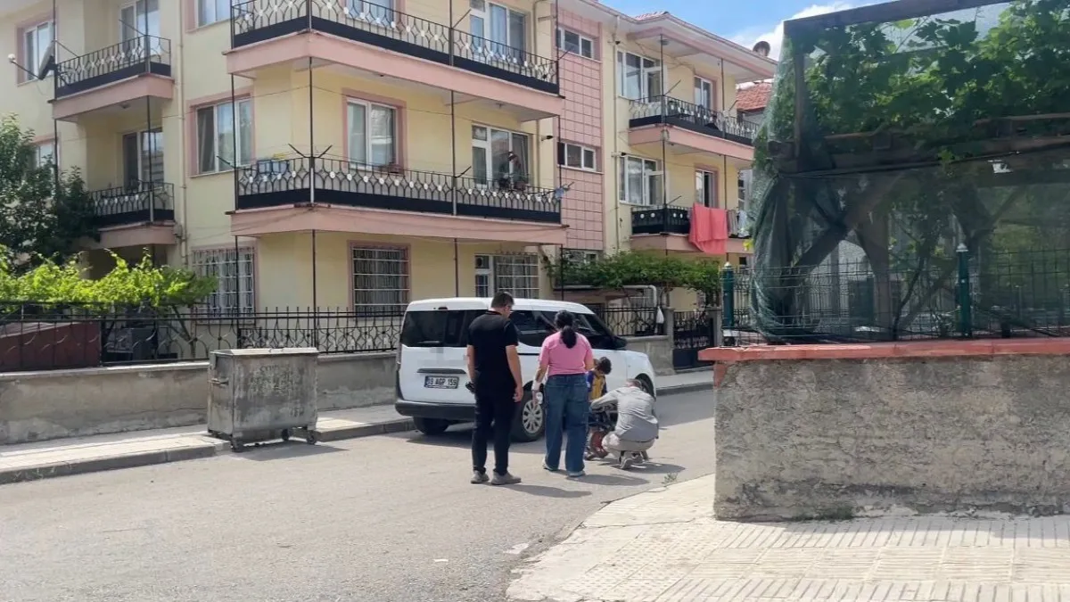 Çorum’da genç kadın anne ve babasını rehin aldı