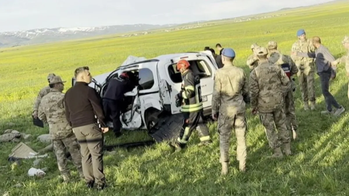 Erzurum'da feci kaza: Aynı aileden 1'i bebek 3 kişi hayatını kaybetti