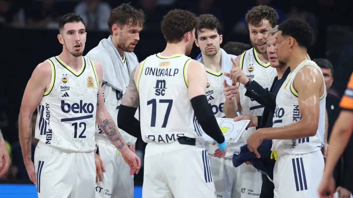 Fenerbahçe, Beşiktaş karşısında seriyi 2-1 yaptı