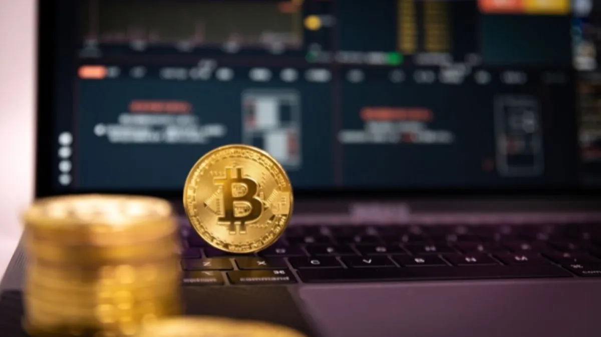 Kripto para piyasasında kritik hafta sonu: Bitcoin yeniden kritik eşiğin üzerinde