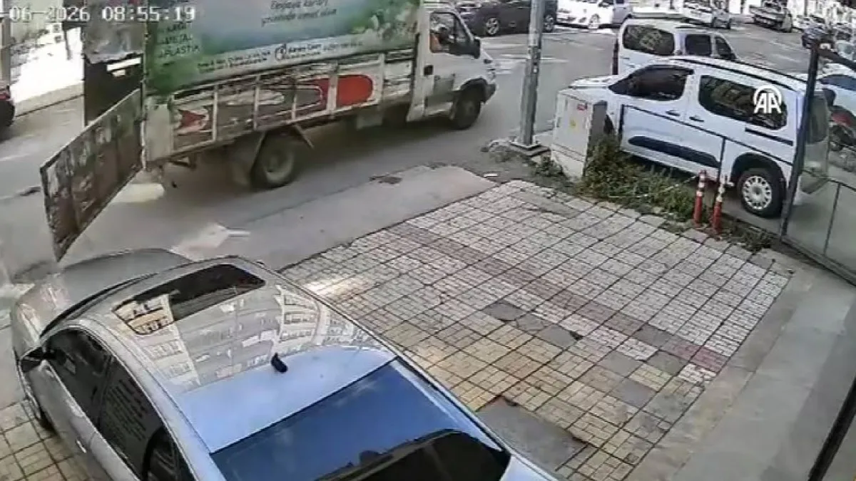 Samsun'da ilginç kaza: Seyir halindeyken açıldı