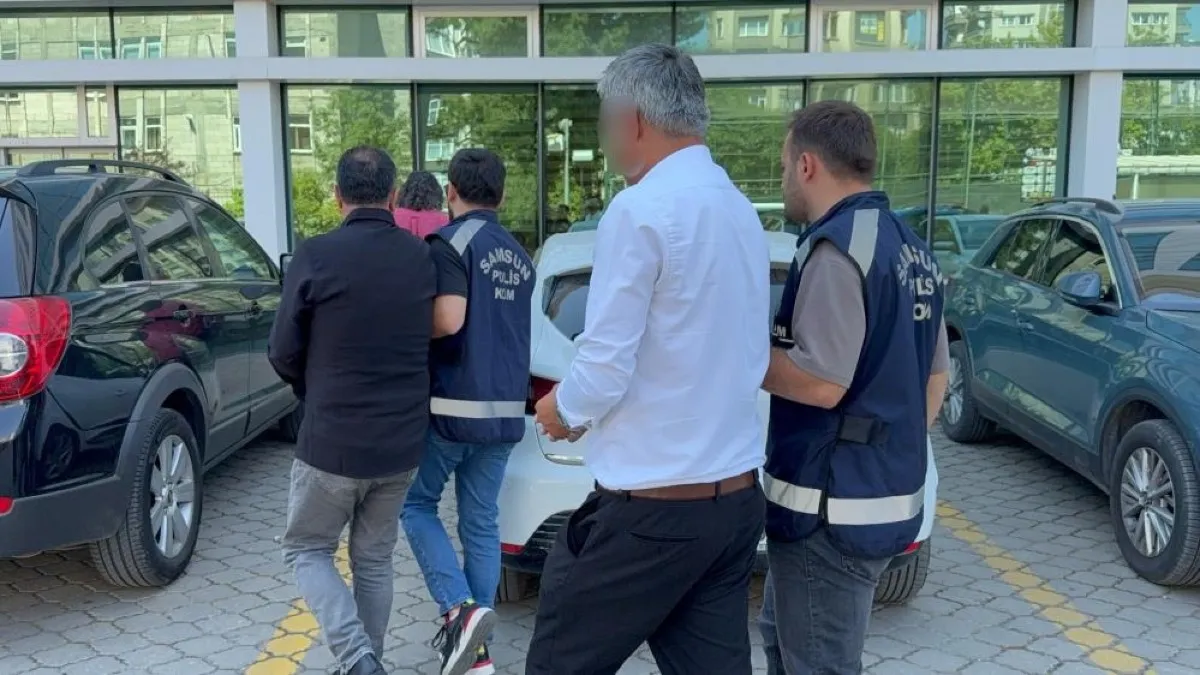 Samsun'da tefecilere darbe: Gözaltına alınan 2 zanlı adliyeye sevk edildi