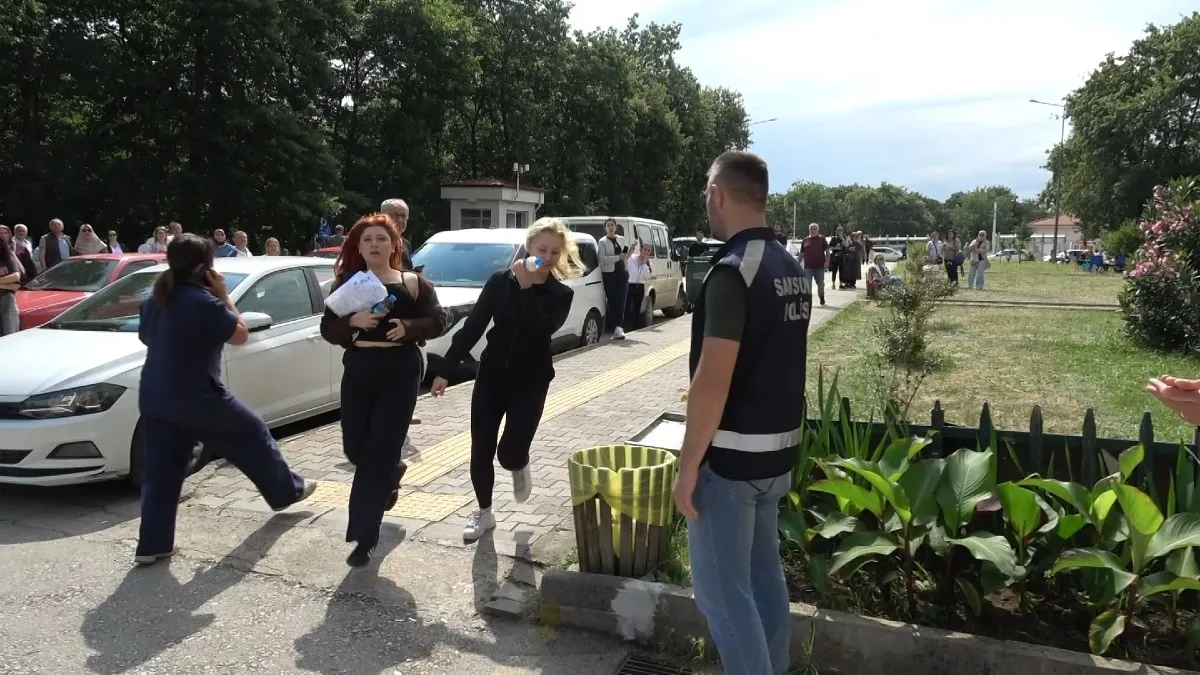 Samsun'da YKS'de son dakika dramı: Kimi saniyelerle yarıştı, kimi kapıda kaldı