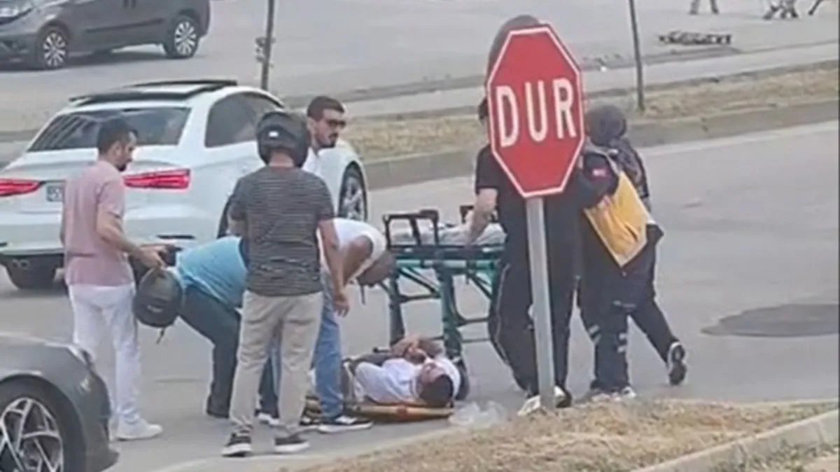 Samsun'da yokuş aşağı inen motosiklet devrildi: 1 yaralı
