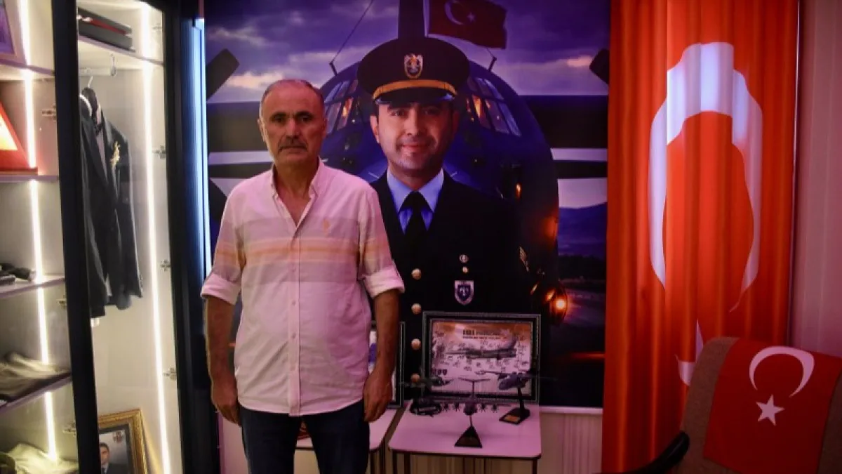 Tekkeköylü baba şehit oğlunun anısını evinde yaşatıyor