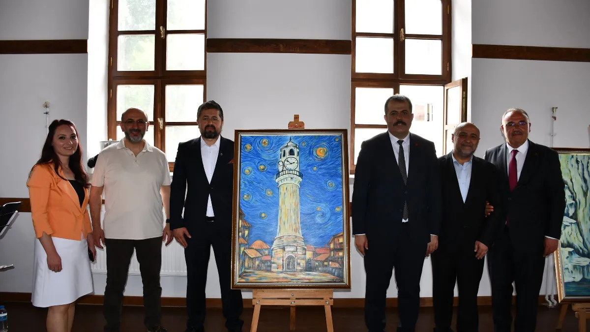 Vezirköprü’de özel öğrencilerden yıl sonu resim sergisi