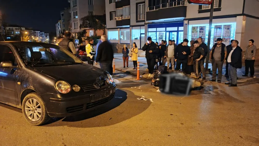 Samsun'da otomobilin çarptığı kurye yaralandı