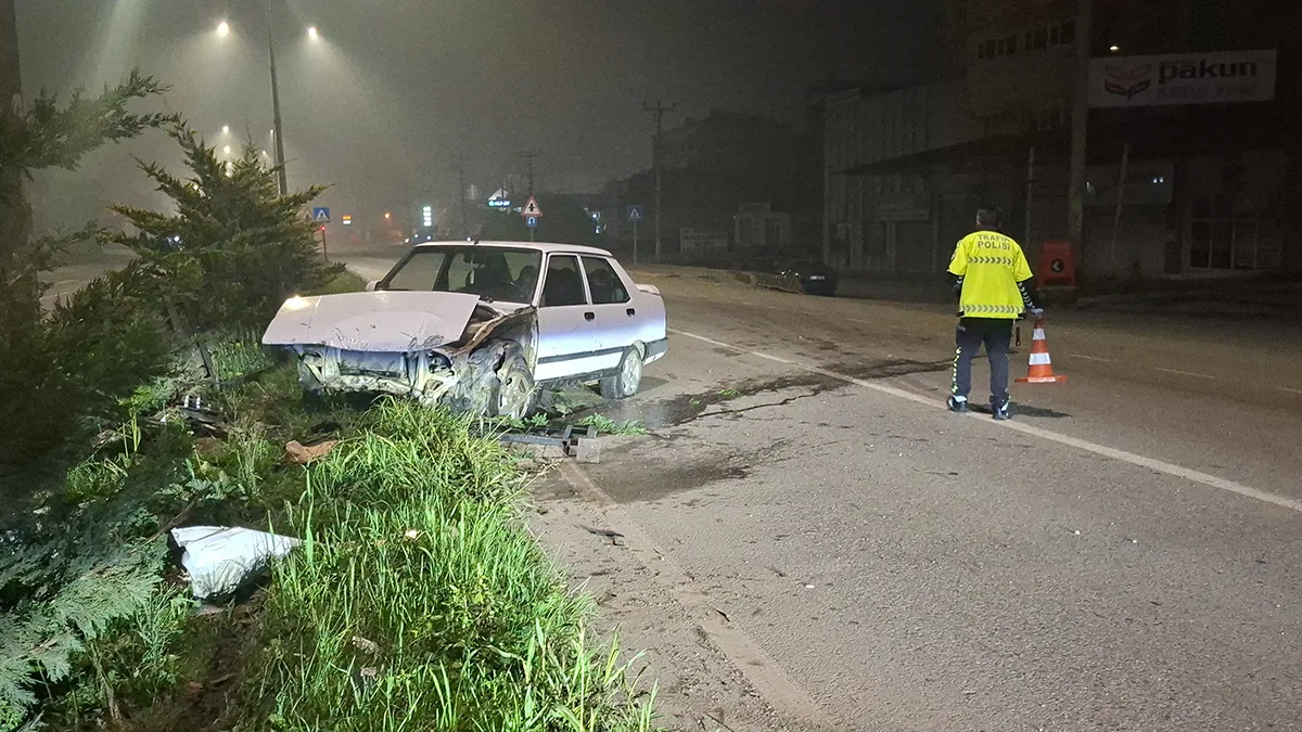 Samsun'da bariyere çarparak kaza yaptı
